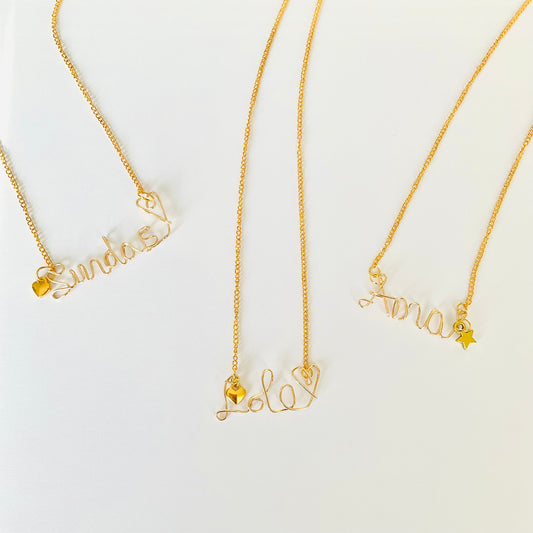 CUSTOM NAME NECKLACE